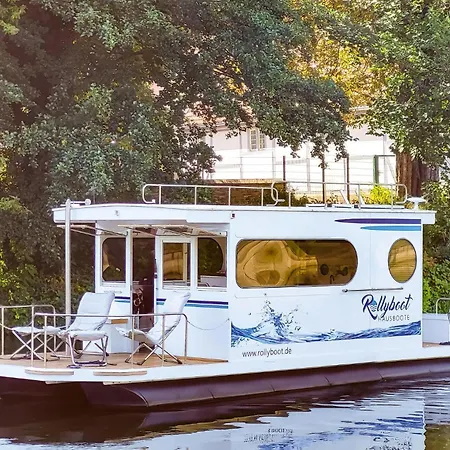 Awesome Ship In Havelsee Ot Úszó hotel 2*